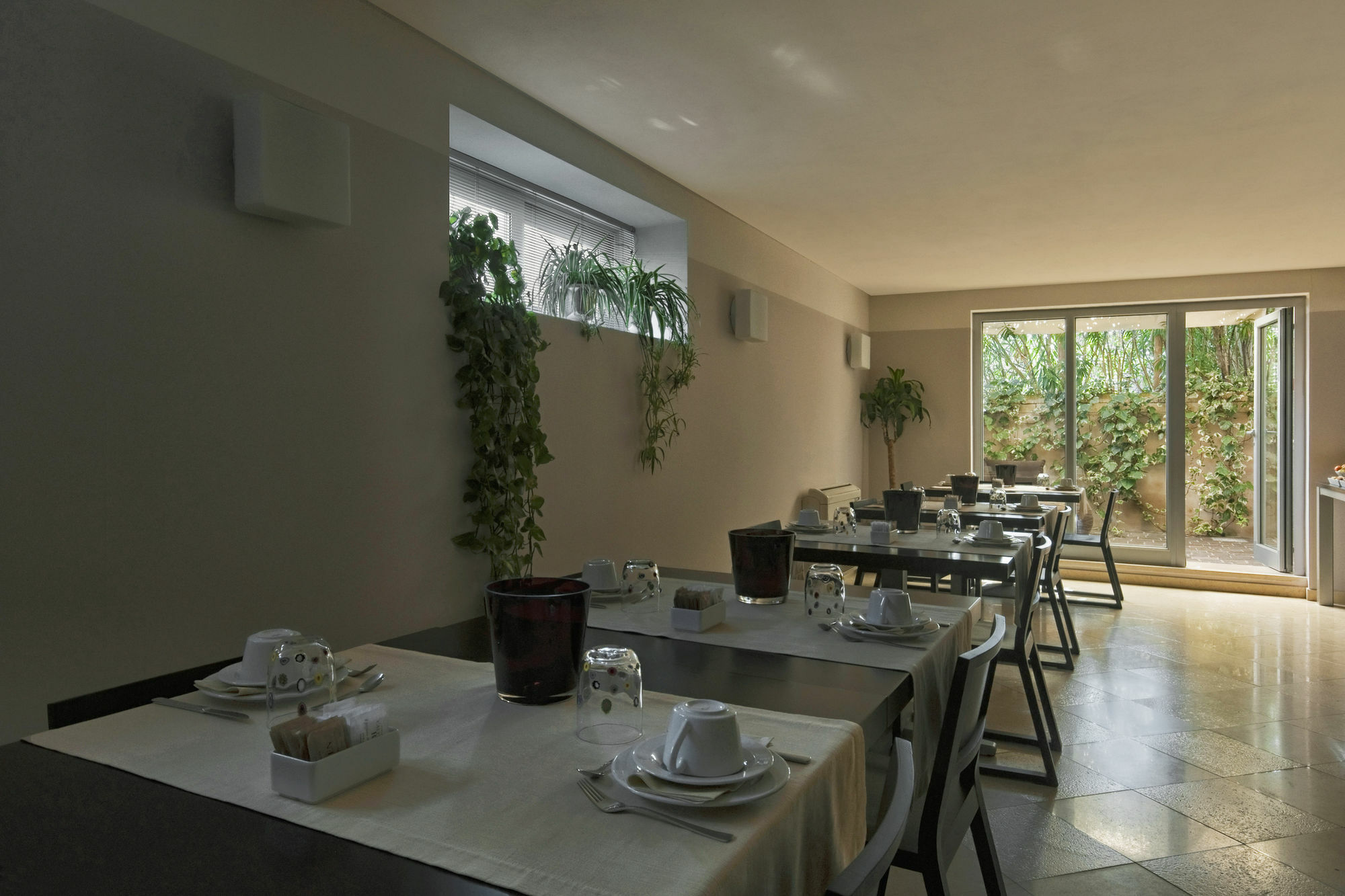 Vialeromadodici Rooms & Apartments Lazise Exterior photo